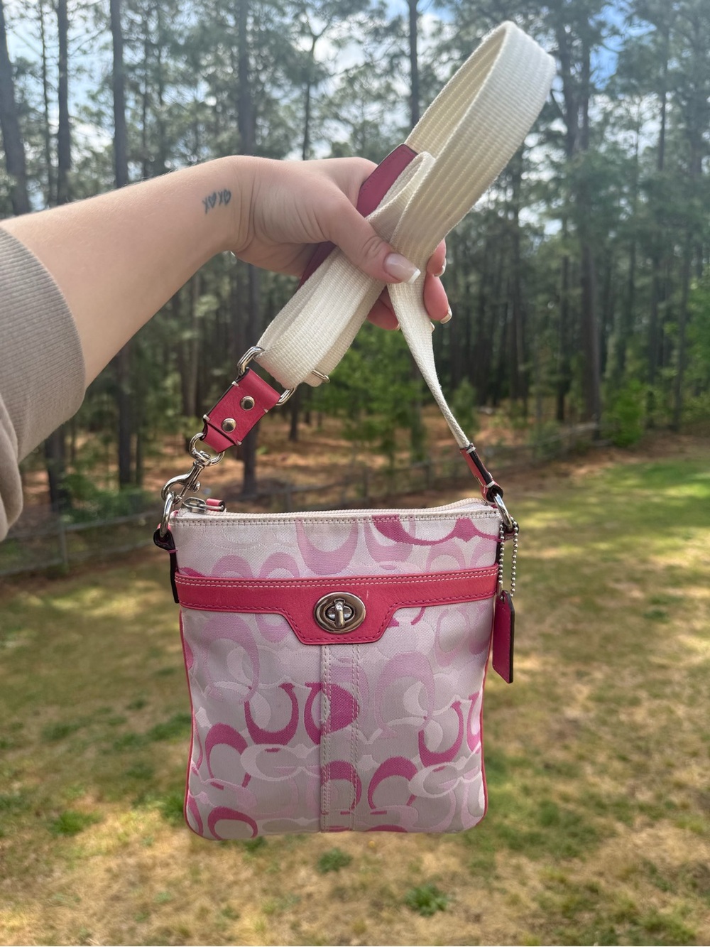 Coach Signature Hamptons Optic Swing Pack